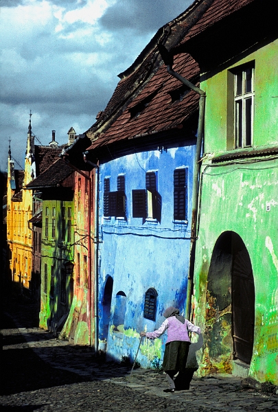 Viorel Simionescu - Sighișoara oraș vechi.jpg